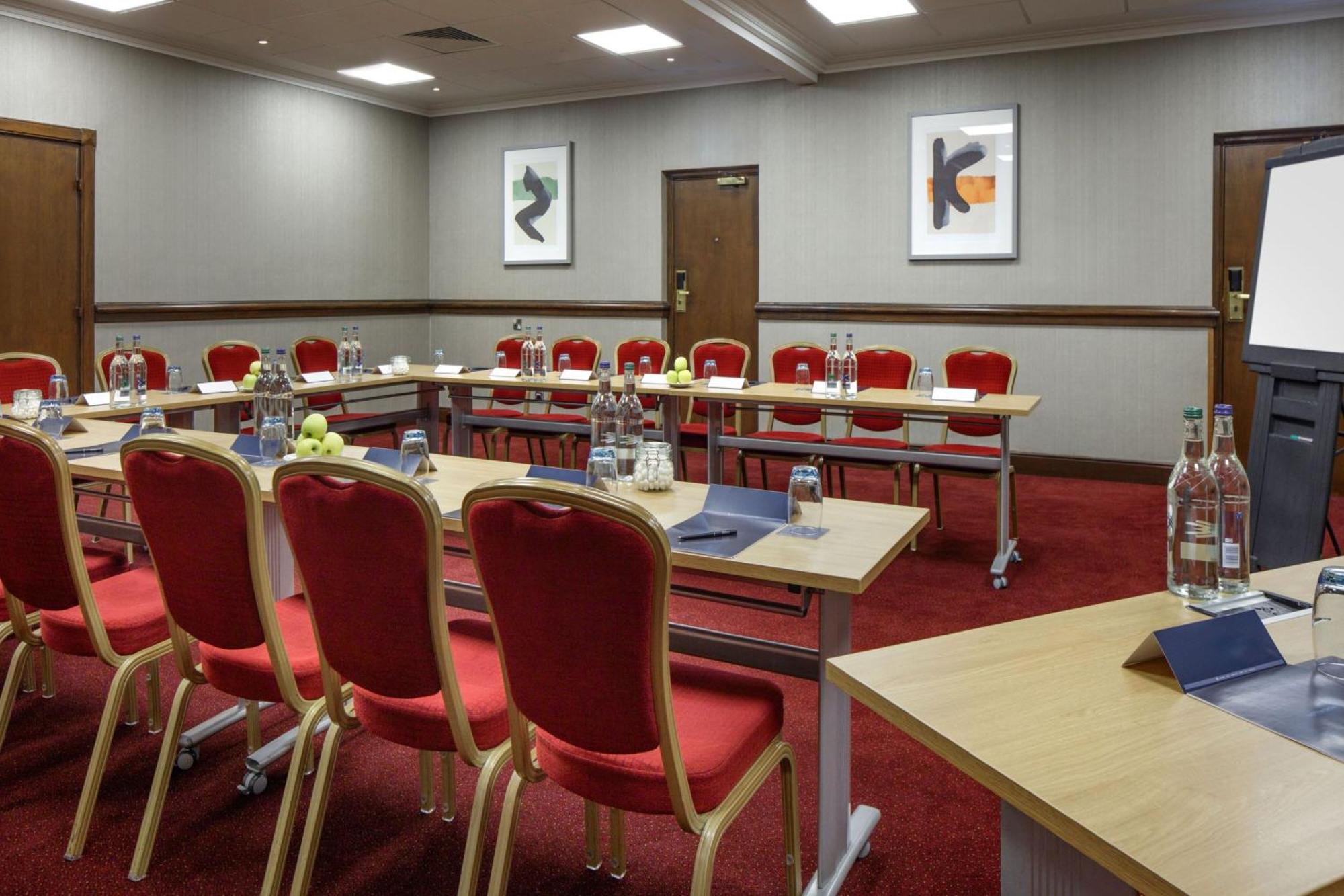 Delta Hotels By Marriott Warwick Ngoại thất bức ảnh